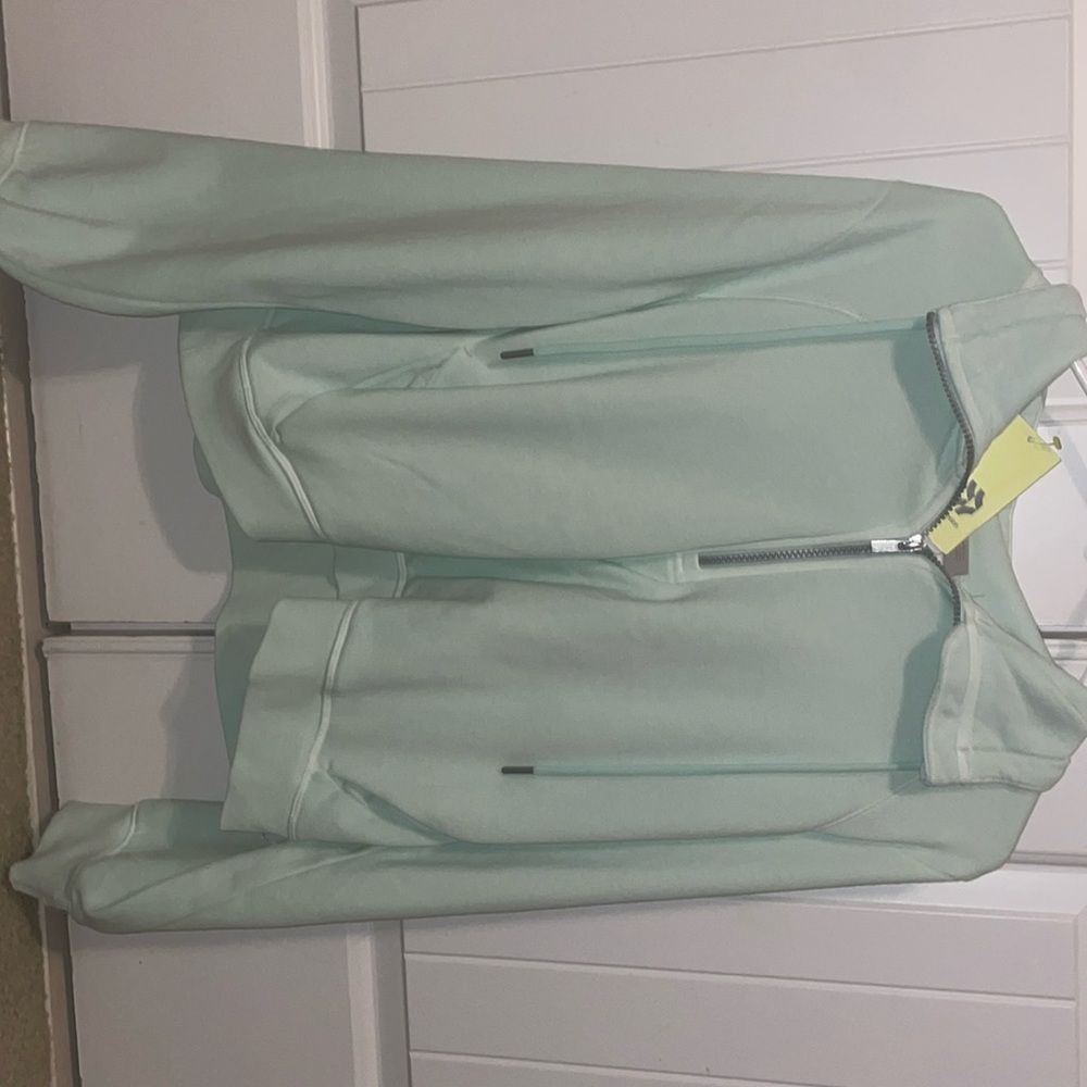 All in motion, light, mint, green, crop top hoodie.